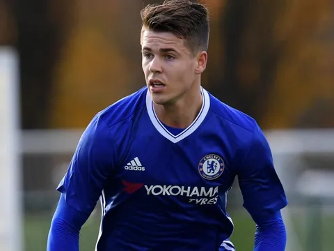 "Tôi không biết Chelsea dự định làm gì với mình"