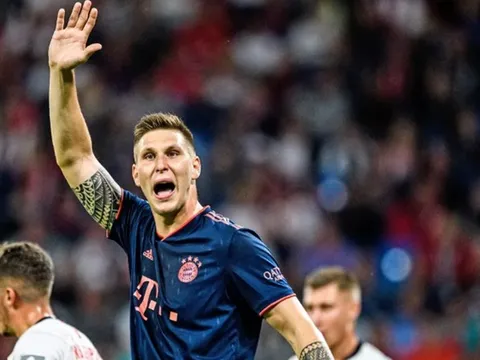 “Tôi muốn trở thành trung vệ hay nhất thế giới”