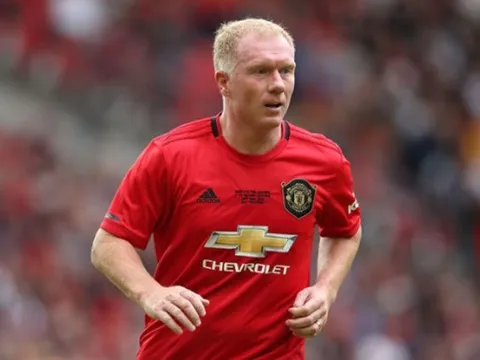"Giữa Fernandes và Paul Scholes có một điểm chung"