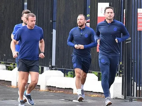 Tới OTF, Lampard làm điều điên rồ trước trận M.U-Chelsea