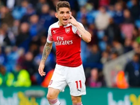 Top 10 sao Arsenal có nguy cơ bật bãi khỏi sân Emirates