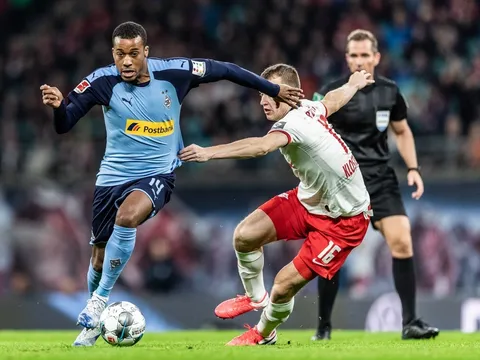 Căng thẳng đường vào Top 4 Bundesliga