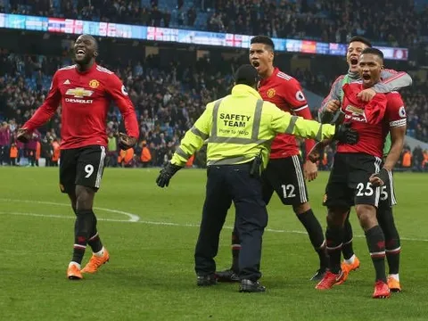 Top 4 ngôi sao sắp chia tay EPL: "Tội ác" Arsenal, kẻ bị Man Utd ruồng bỏ