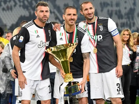 Top 5 sao Serie A đã giải nghệ sau mùa giải 2018 - 2019: Những đứa con thành Rome