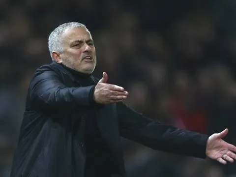 Mourinho ra chỉ thị, Spurs gây sốc với cái tên 'dự phòng' cho Kane