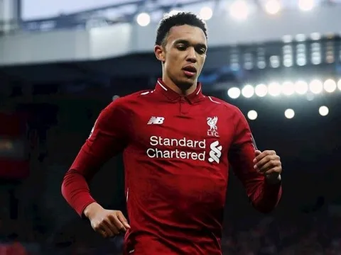 Gary Lineker: Trời ơi, cậu ấy rót bóng từ từ vào đầu của Origi