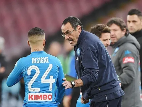 Trò cũ chỉ trích Sarri: 'Với chúng tôi, đó là sự phản bội'