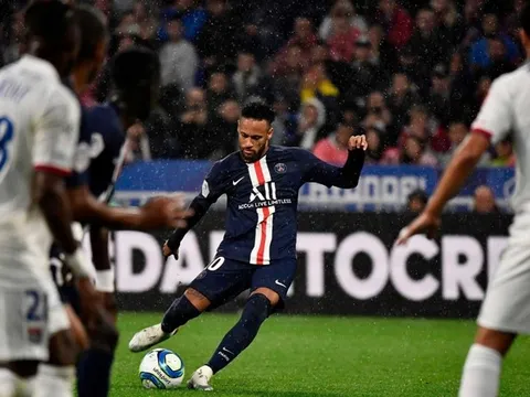 Trở lại và tỏa sáng, Neymar thừa nhận lỗi lầm trong quá khứ