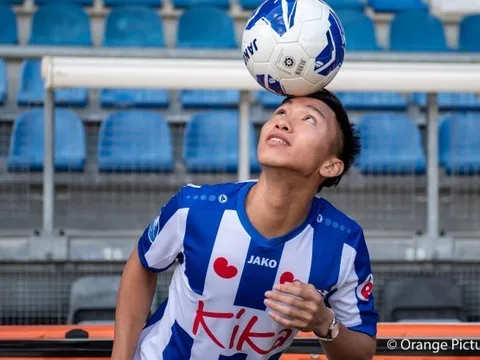 Chuyên gia Việt: "Văn Hậu tấn công hay hơn hậu vệ trái của Heerenveen"