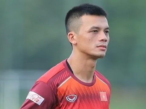Trung vệ Hữu Tuấn: "ĐT Việt Nam đang trên cơ Thái Lan"