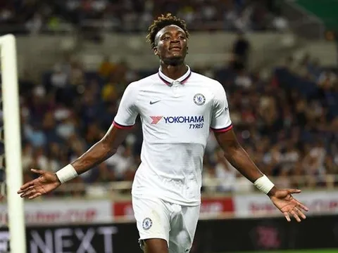 Trước khi đến tay Tammy, số phận những người từng mặc áo số 9 tại Chelsea ra sao? (P1)