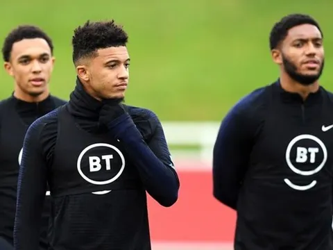 Từ Arnold đến Jadon Sancho: 'Siêu đội hình' tuổi đôi mươi của ĐT Anh