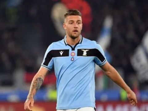 Từ bỏ Pogba, Juventus giành người với Man Utd