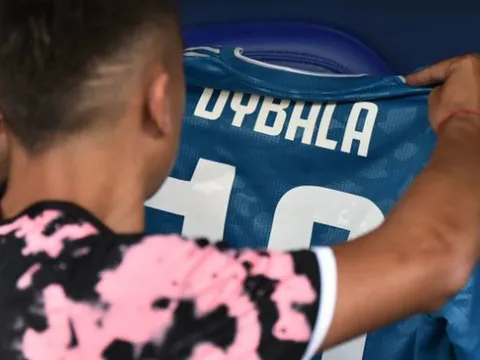 Từ chối Man United, Dybala 'cam phận' dự bị ở Juventus