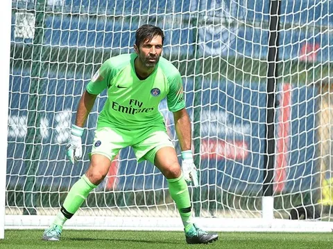 Từ chối Parma, Buffon về thi đấu ở giải Hạng Nhất Anh