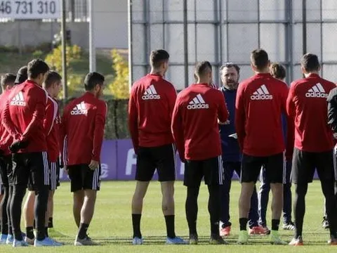 Từ chối xét nghiệm COVID-19, 1 CLB La Liga gây bão với lý do không ngờ