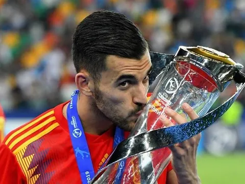Từ Figo đến Ceballos: 'MVP' của các VCK U21 châu Âu giờ ra sao?