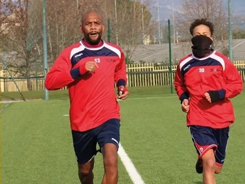 Từ Maicon đến Zhirkov: 10 sao ít ai ngờ vẫn còn thi đấu ở năm 2021