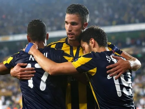 Từ Persie đến Drogba: 10 'sao bự' EPL đã thi đấu ra sao tại Super Lig?