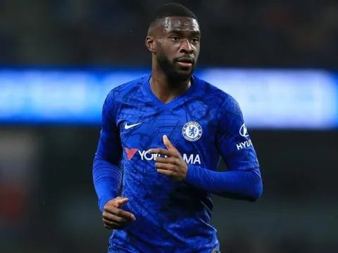 Tuchel ra 'phán quyết' cho tương lai của trung vệ trẻ Chelsea