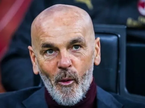 Cựu sao Chelsea rực sáng, Milan rơi vào thế khó xử