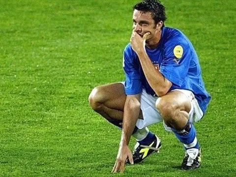Tuyển Italy khóc vì trận đấu ô nhục nhất lịch sử EURO