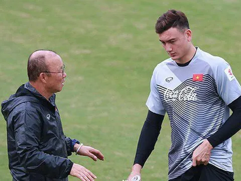 Văn Lâm liên tục toả sáng: Thầy Park có vũ khí "hạng nặng" chờ đấu Thái Lan