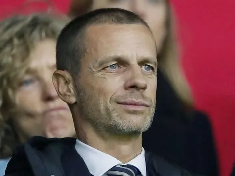 UEFA lên tiếng, Liverpool coi như đã vô địch?