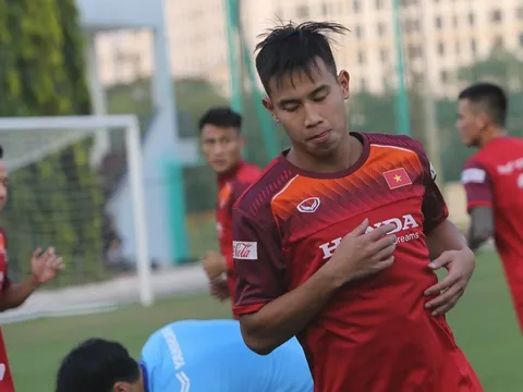 Tân binh ĐT Việt Nam hồi phục thần tốc, HLV Park Hang-seo nhẹ gánh