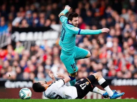 Unai Emery muốn đưa cựu tiền vệ Arsenal đến Villarreal