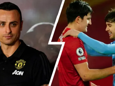 "Cái quái gì đó?" - Berbatov chỉ rõ điều MU còn thiếu khi để thua City