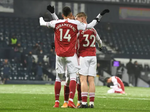Thắng West Bromwich, Arsenal là đội duy nhất lịch sử EPL làm 1 điều