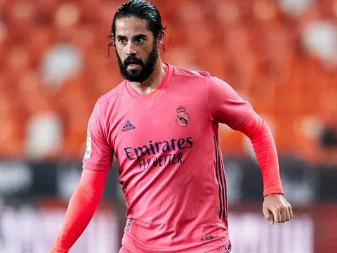 Zidane lý giải nguyên nhân Isco đá chính trận gặp Getafe