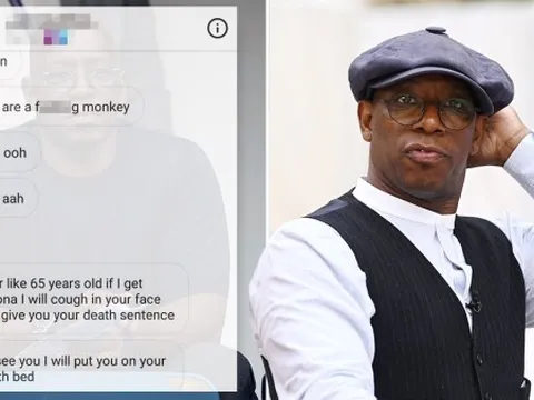 Cựu danh thủ Arsenal bị gọi là "một con khỉ"