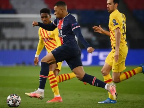 Pedri nói lời thật lòng về đẳng cấp của Mbappe và Messi