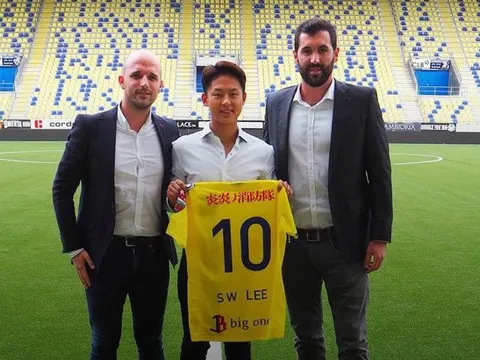 NÓNG: Sint-Truiden chiêu mộ "Messi Hàn", báo động đỏ cho Công Phượng
