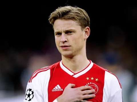 Sau 'bom tấn' De Jong, Barca đang làm gì trên TTCN?