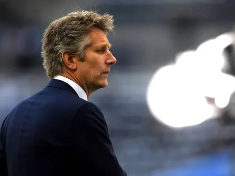 Van der Sar: 'Trận thua đó khiến tôi cảm thấy bản thân như đã chết'
