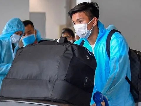 Văn Hậu thay đổi kế hoạch vì dịch Covid-19