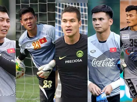 Văn Lâm khó dự AFF Cup, ai sẽ được chọn trấn giữ khung gỗ ĐT Việt Nam?