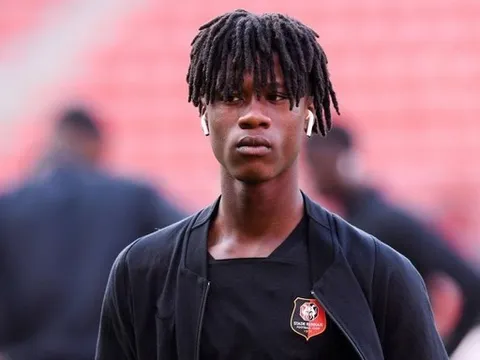 Vật vã trong thất bại, Real quyết giật "viên kim cương đen" nước Pháp