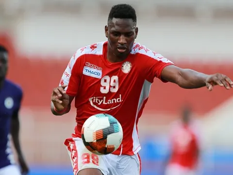 Vì 1 lý do, đồng đội cũ Van Dijk quyết về nước thay vì thi đấu cho SLNA