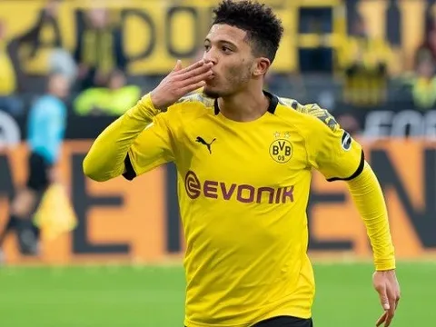 Vì 3 lý do, Man Utd vẫn sẽ kích hoạt "bom tấn" Jadon Sancho dù không rẻ