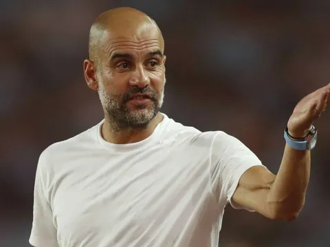 Vì một người, Guardiola bị Bayern khinh thường
