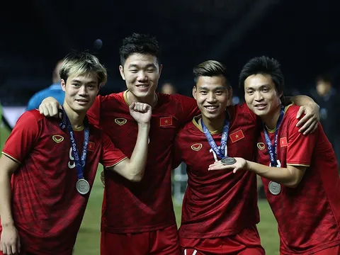 Vì sao HAGL có nhiều tuyển thủ ĐTQG nhưng lại lận đận trụ hạng?