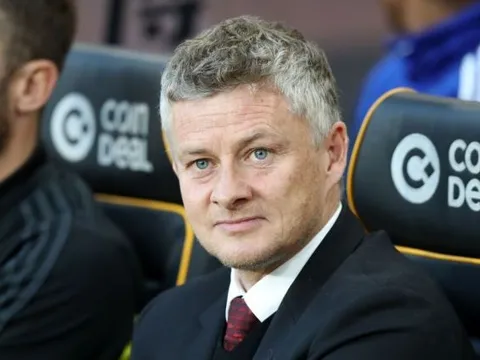 Vì sao Solskjaer đợi tới phút 85 mới thay người trận hòa Wolves?