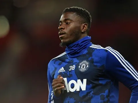 Vì sao Solskjaer loại Wan-Bissaka khỏi đội hình Man Utd?