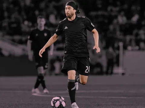 Vì sao TP.HCM thất bại trong thương vụ “bom tấn” Lee Nguyễn?