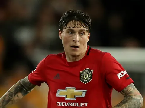 Vì sao Victor Lindelof bị loại khỏi đội hình Man Utd?