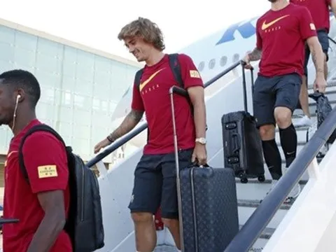 Video Barcelona trở về nhà sau chuyến du đấu